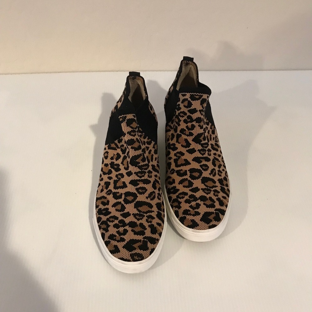 Steven New York Women's Chime Leopard Knit High-Top Fashion Sneakers. - Picture 3 of 7